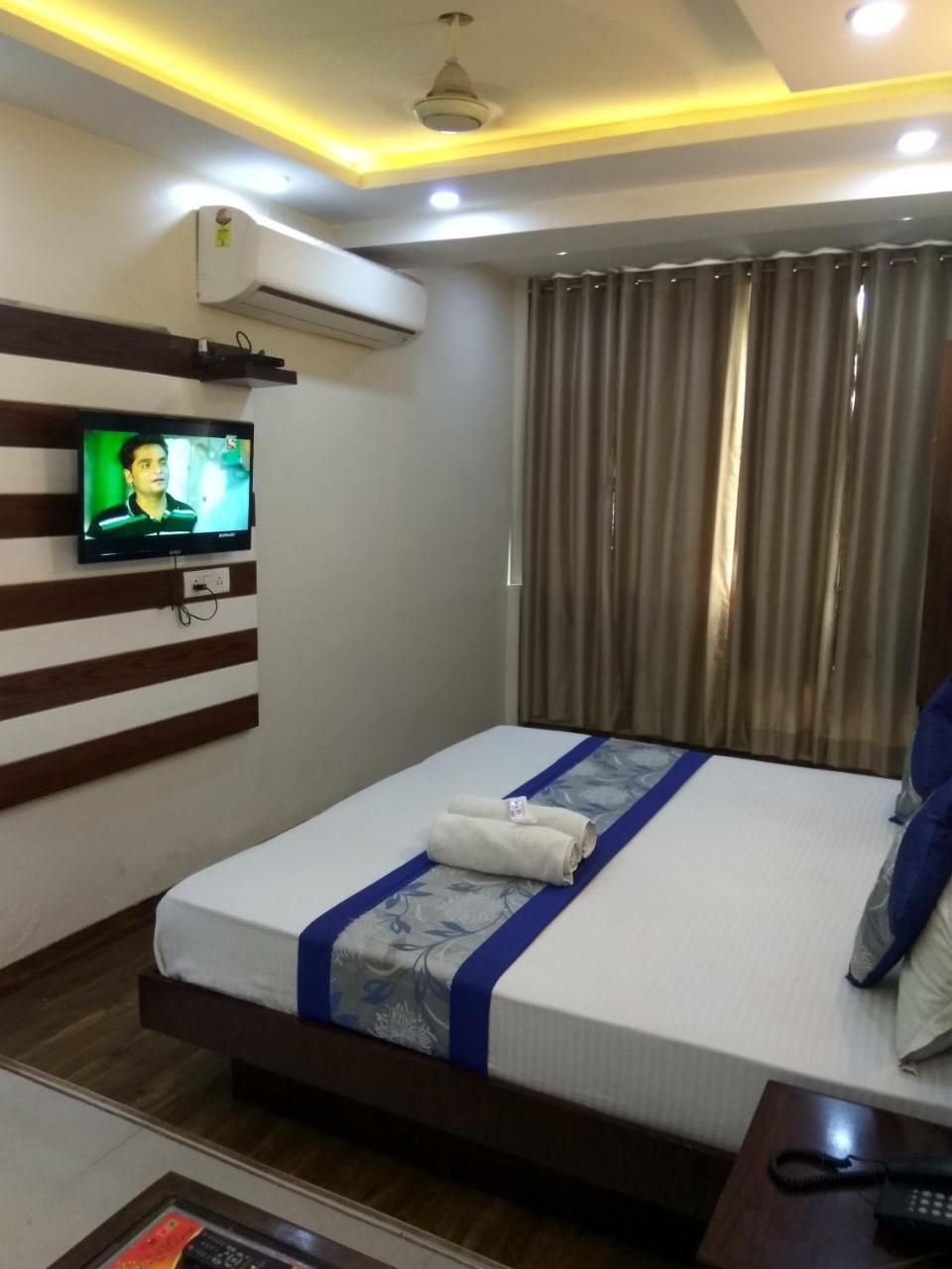 Hotel Le Mem Delhi Zewnętrze zdjęcie